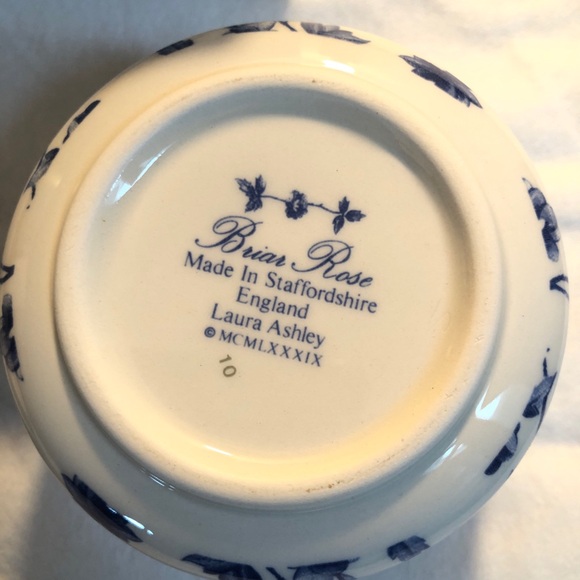 Vintage LAURA ASHLEY Lidded Pot - Picture 6 of 8